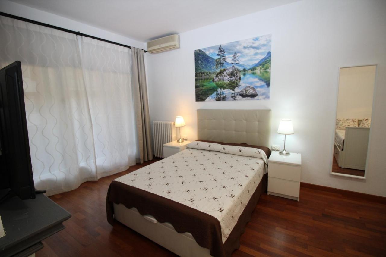 Rooms Viladomat Barcelona Exterior photo
