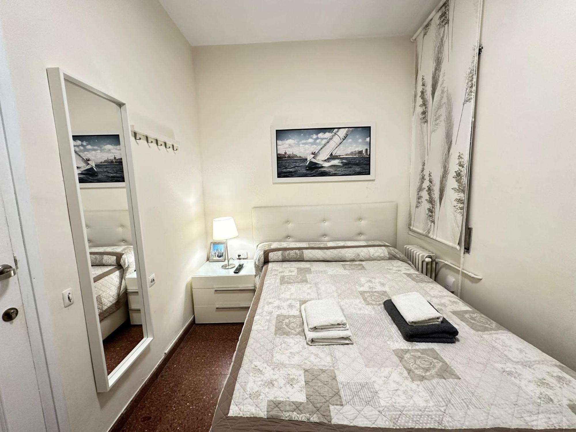 Rooms Viladomat Barcelona Exterior photo