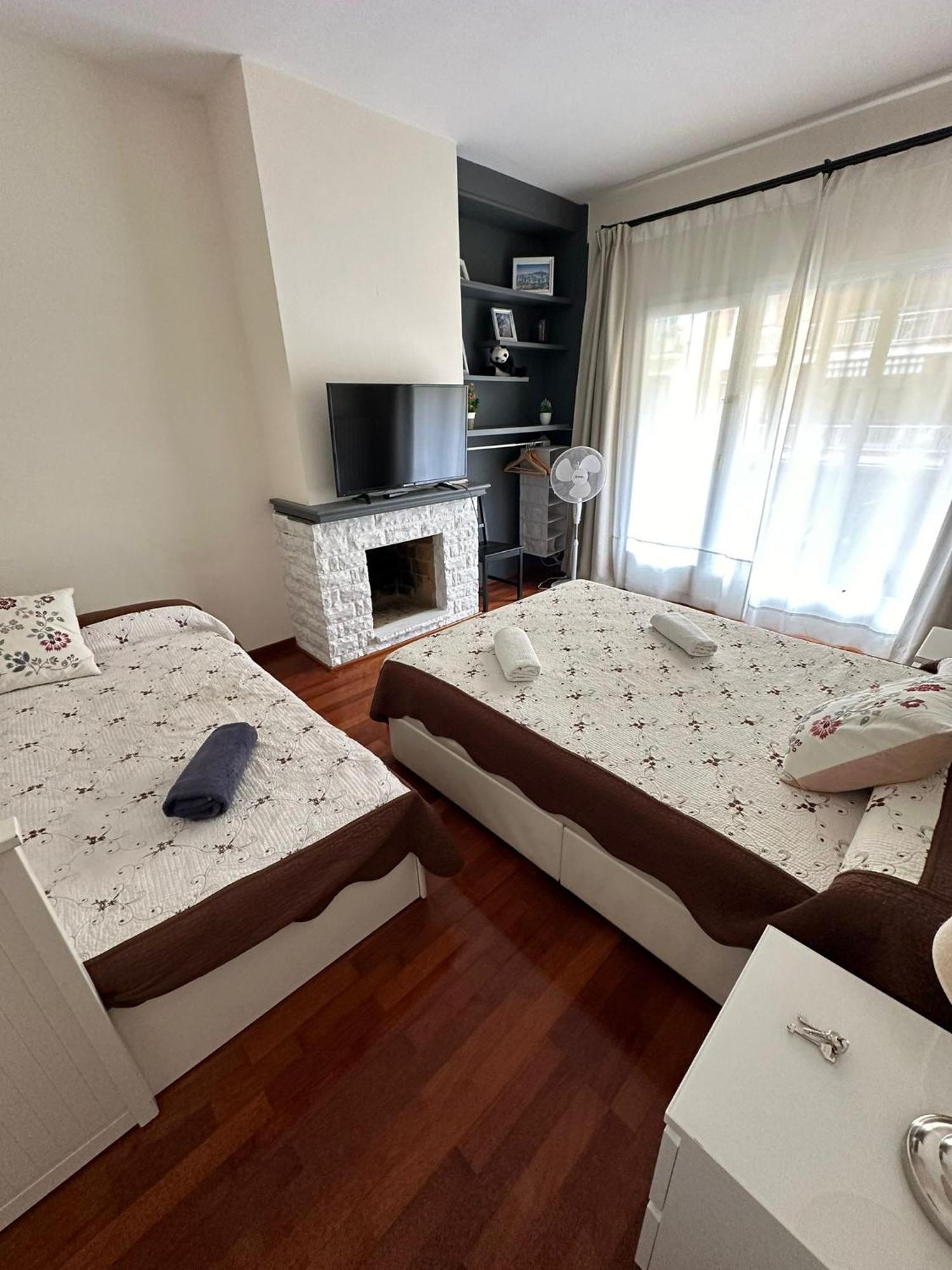 Rooms Viladomat Barcelona Exterior photo
